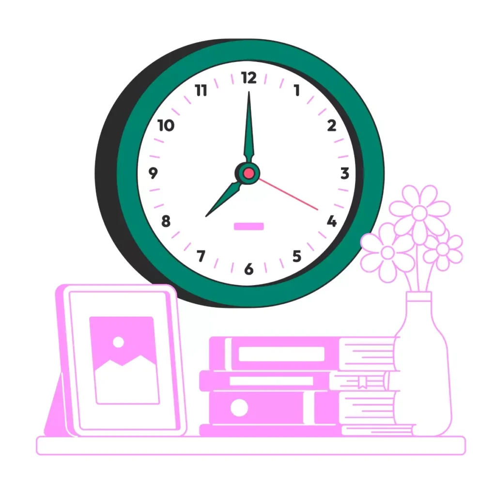 Relógio de parede indicando o conceito de jornada de trabalho, relacionado às horas que a doméstica pode trabalhar por semana, com uma mesa ao lado contendo fotos, livros e uma planta.